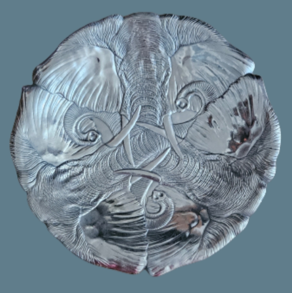 VINTAGE 1987 ARTHUR COURT ELEPHANT ROUND PLATTER SERVING TRAY 16" x 2"